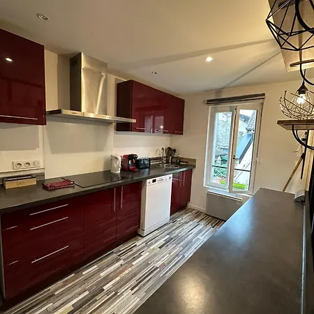 Sweet Apartment